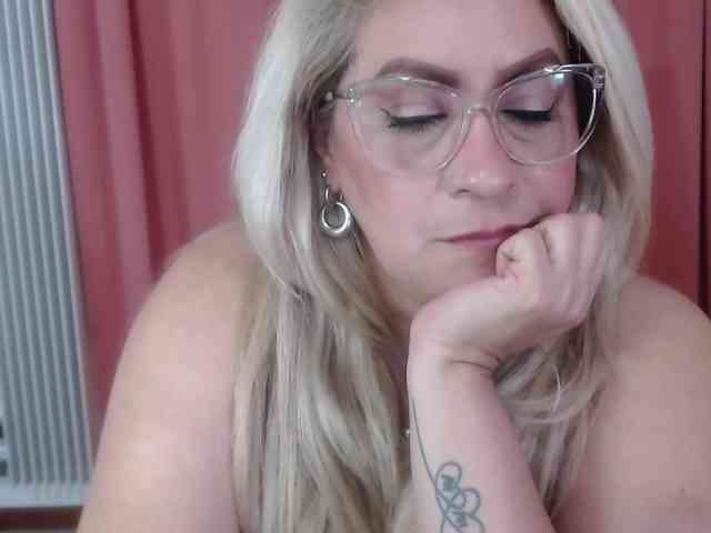 Elena-xx webcam