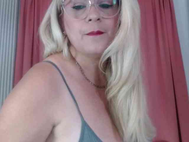 Elena-xx Elena-xx