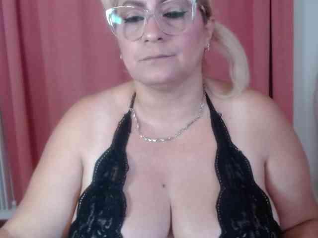 Elena-xx webcam