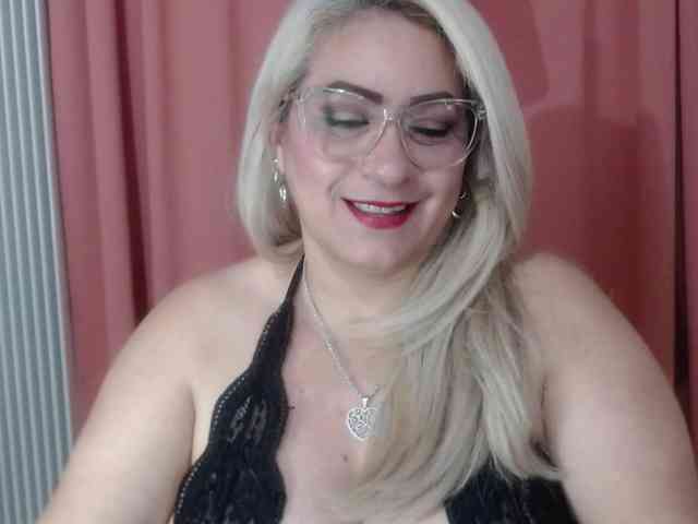 Elena-xx webcam