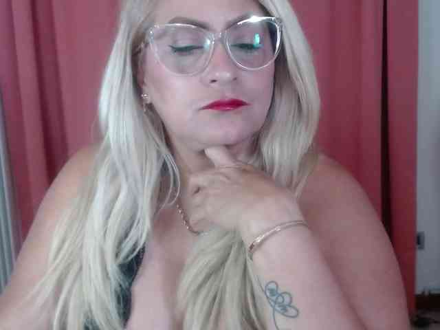 Elena-xx webcam