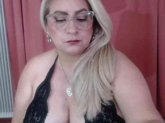 Elena-xx webcam