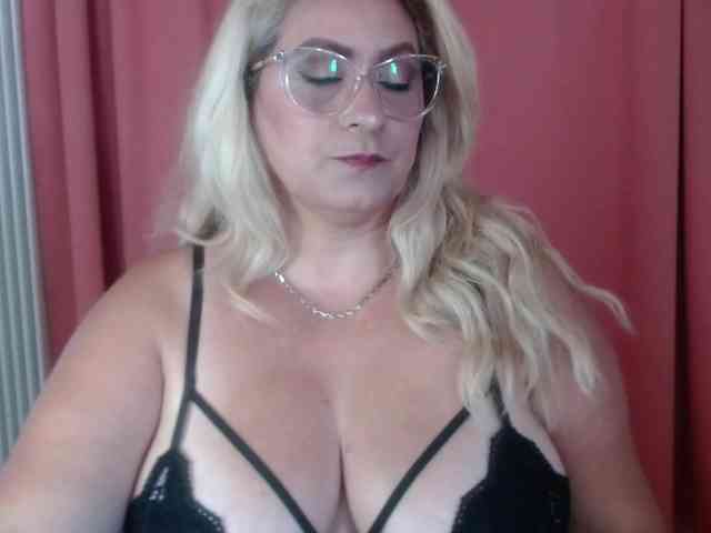 Elena-xx webcam