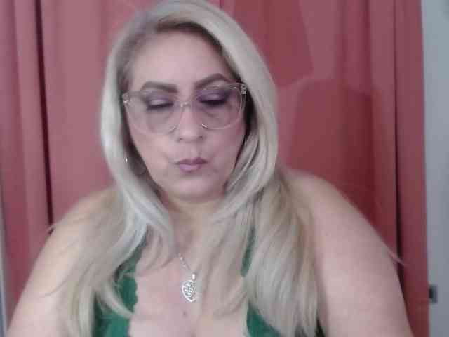 Elena-xx webcam
