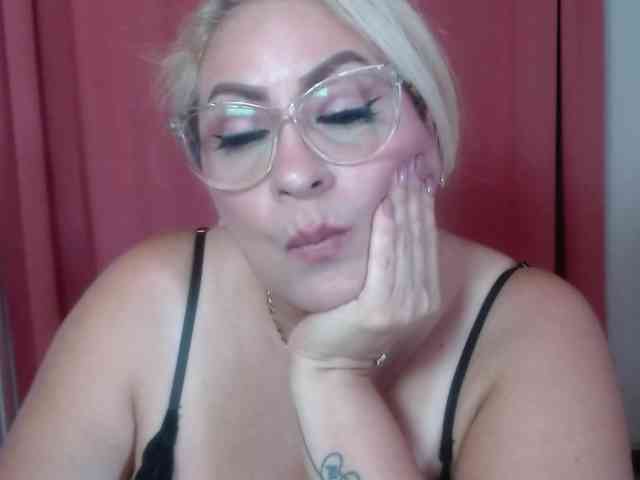 Elena-xx webcam