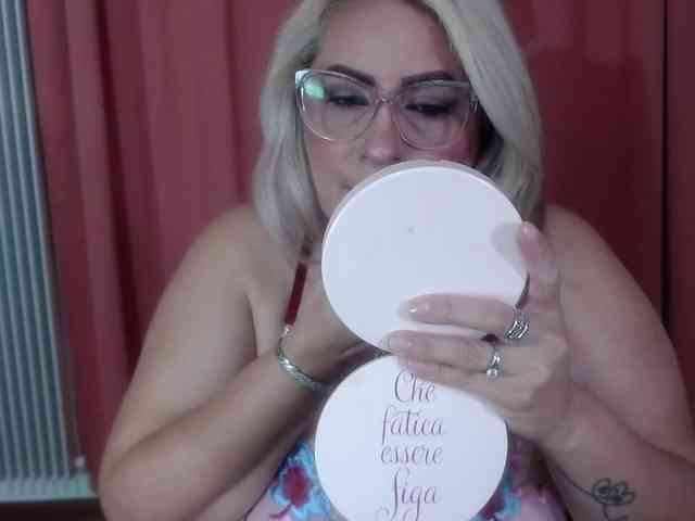 Elena-xx webcam