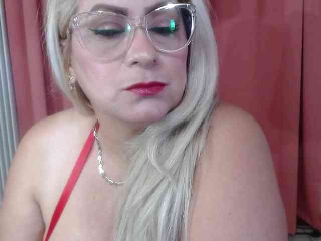 Elena-xx webcam