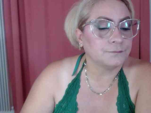 Elena-xx webcam
