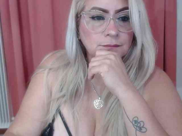 Elena-xx webcam