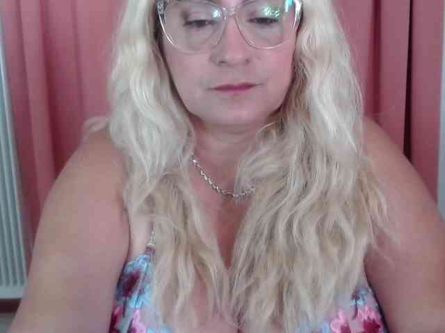 Elena-xx webcam