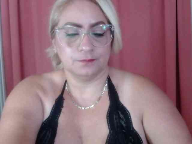 Elena-xx webcam