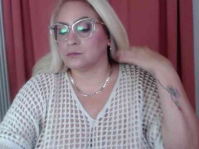 Elena-xx webcam