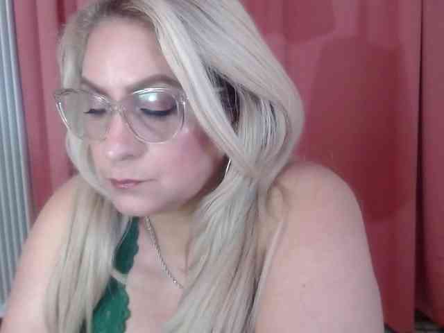 Elena-xx webcam