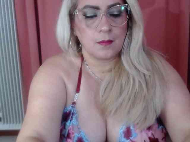 Elena-xx webcam