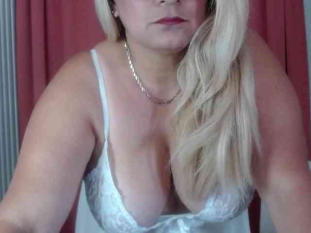 Elena-xx webcam