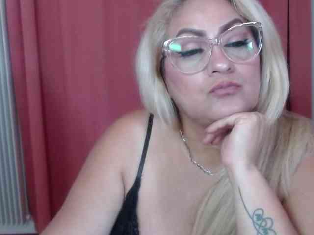 Elena-xx webcam