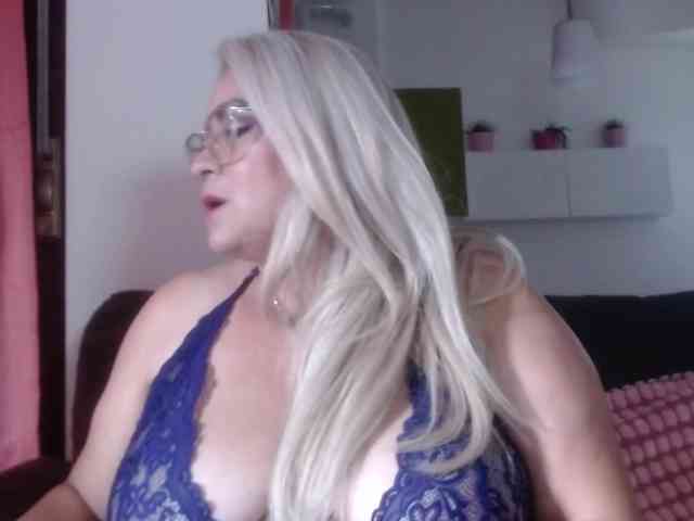 Elena-xx webcam