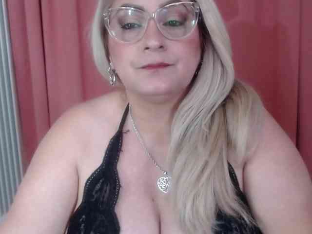 Elena-xx webcam