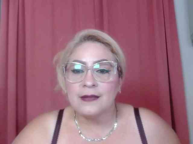 Elena-xx webcam
