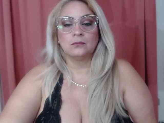 Elena-xx webcam