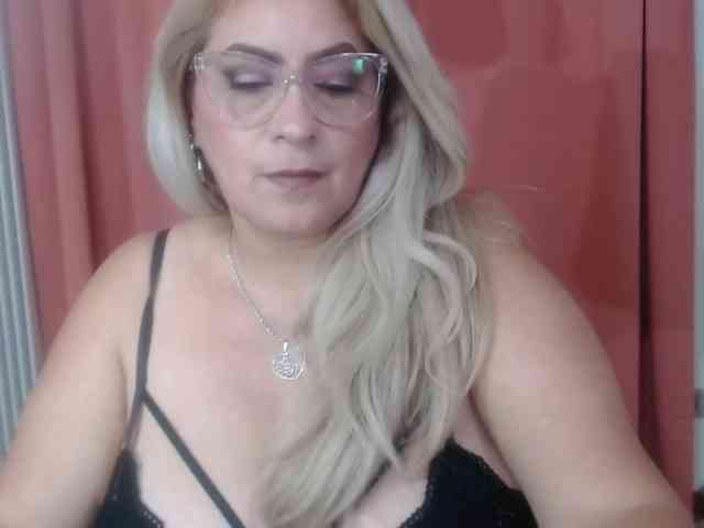 Elena-xx webcam