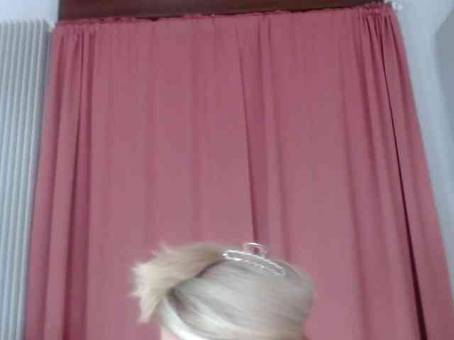 elena-xx's live room