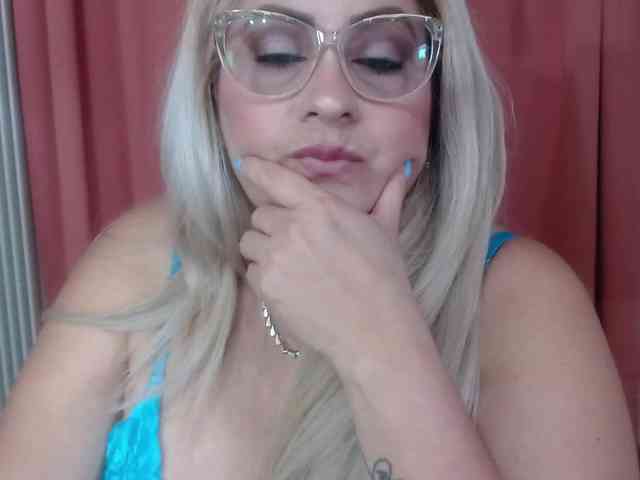 Elena-xx webcam