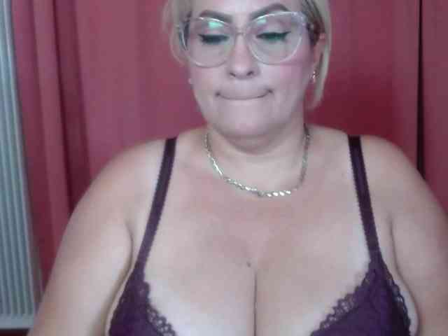Elena-xx webcam