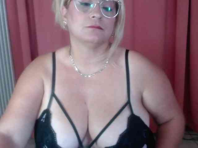 Elena-xx webcam