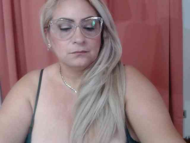 Elena-xx webcam