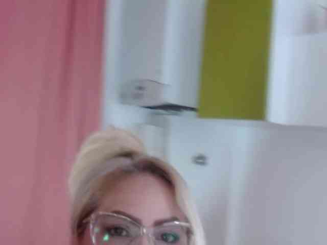 Elena-xx webcam