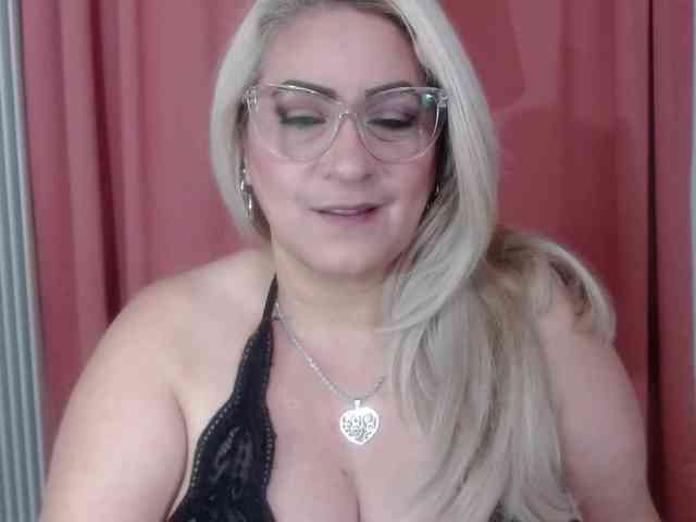 Elena-xx webcam