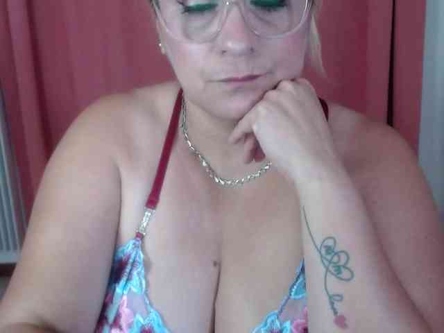 Elena-xx webcam