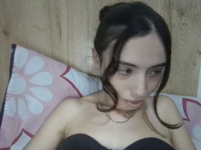 Lisbeth99 live cam on BongaCams
