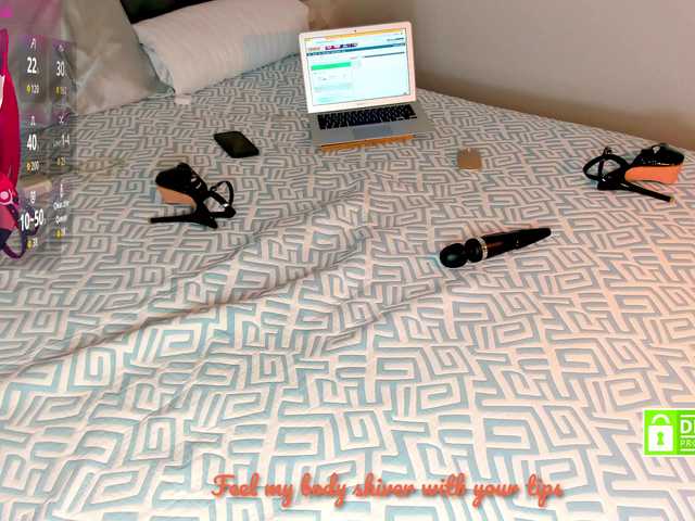 prettyveronika's BongaCams show and profile