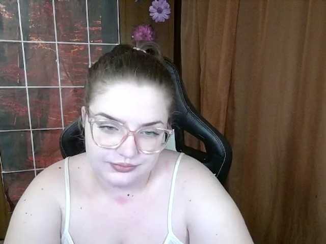 Teasingdora on Bongacams