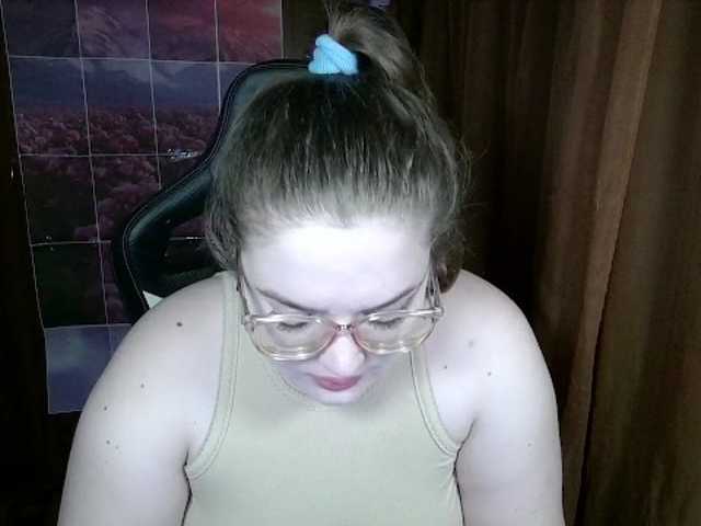 TeasingDora live cam preview