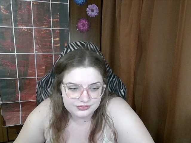 TeasingDora, en directo ahora en BongaCams