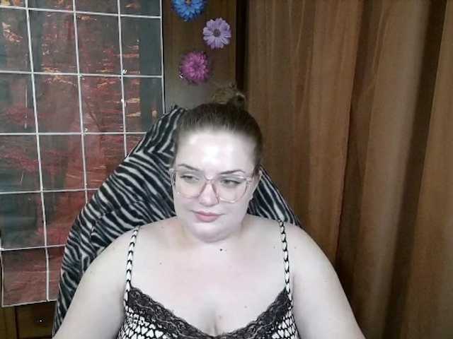 TeasingDora, live now on BongaCams
