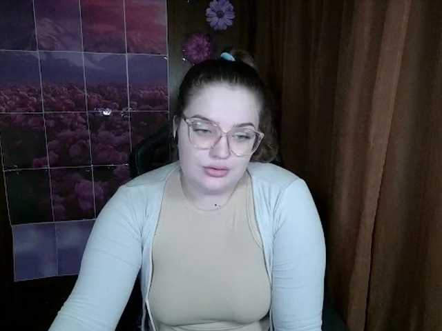 TeasingDora live cam preview