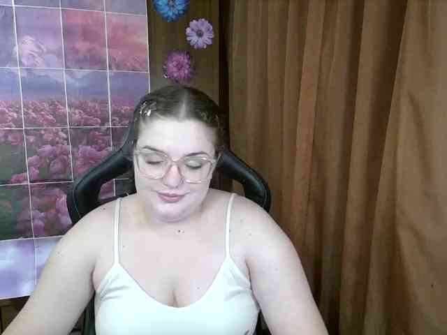 TeasingDora webcam