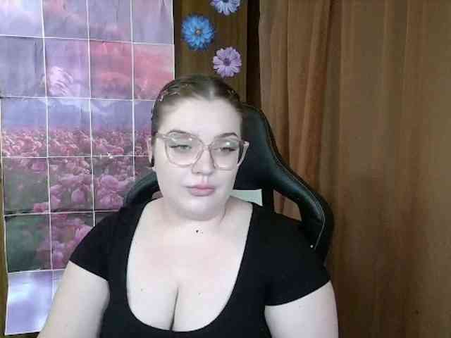 TeasingDora webcam