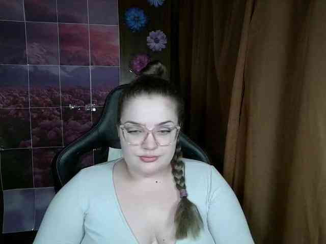 TeasingDora webcam