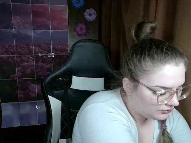 TeasingDora webcam