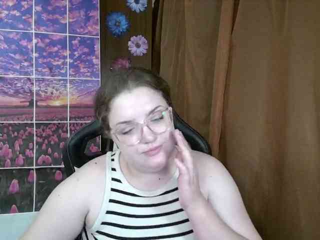 TeasingDora webcam