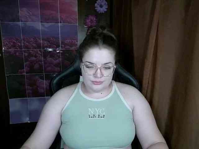 TeasingDora webcam