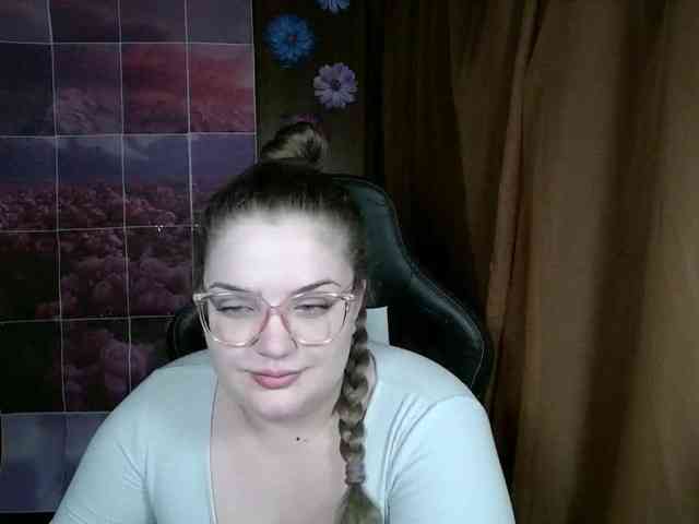 TeasingDora webcam