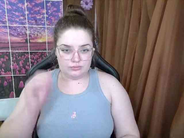 TeasingDora webcam