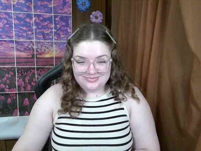 TeasingDora webcam