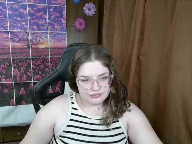 TeasingDora webcam